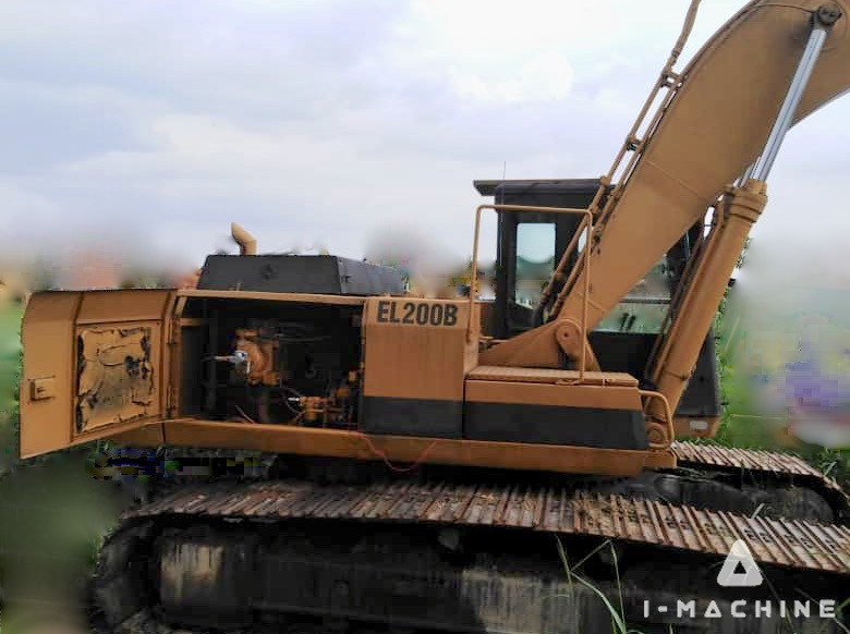 CATERPILLAR EL200B Crawler Excavator in Malaysia, SELANGOR iMachine