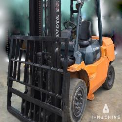 Forklifts TOYOTA 02-7FD40 Diesel Forklift MALAYSIA, SELANGOR