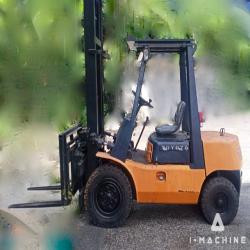 Forklifts TOYOTA 2FD30 Diesel Forklift MALAYSIA, SELANGOR