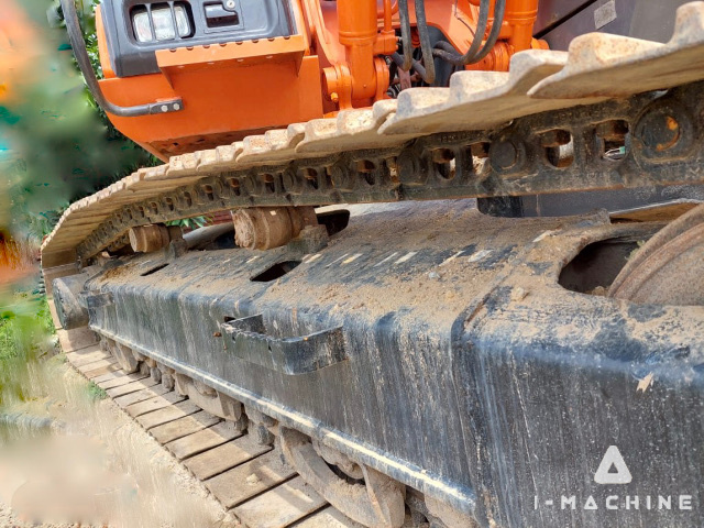 HITACHI ZX210-1