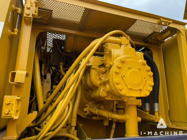 KOMATSU PC400-5