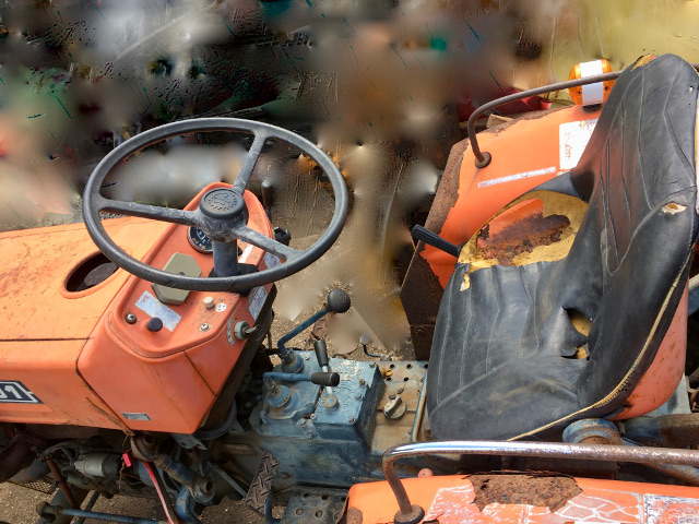 KUBOTA L2201