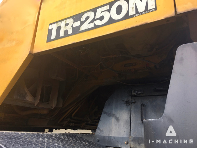 TADANO TR250M5