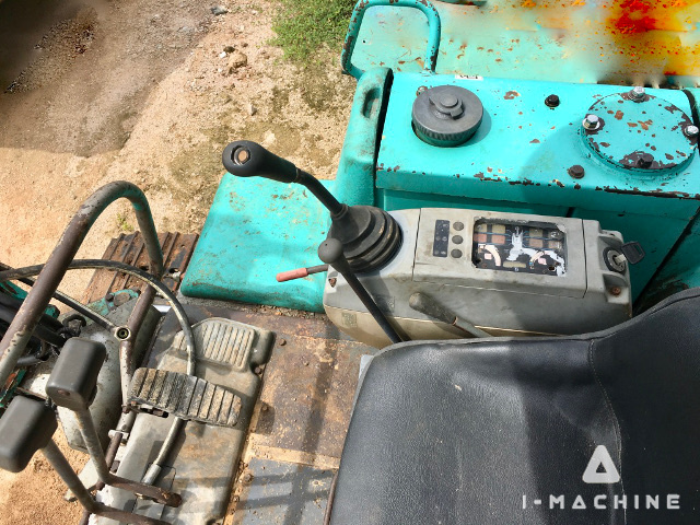 KOBELCO SK025