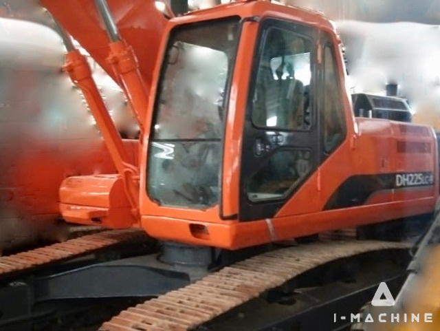 DOOSAN DH225LC-9