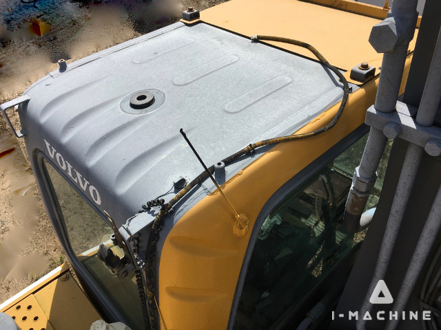 VOLVO EC210BLC
