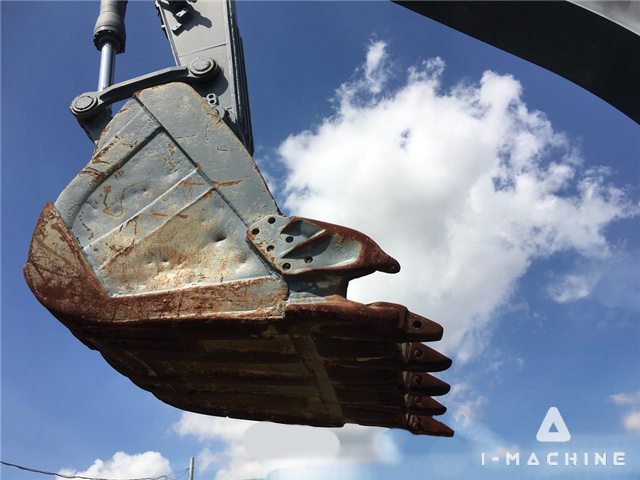 VOLVO EC210BLC