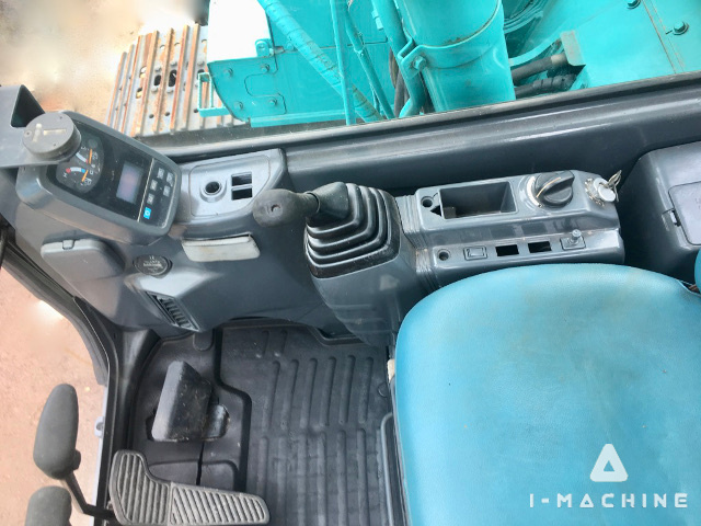 KOBELCO SK200SR