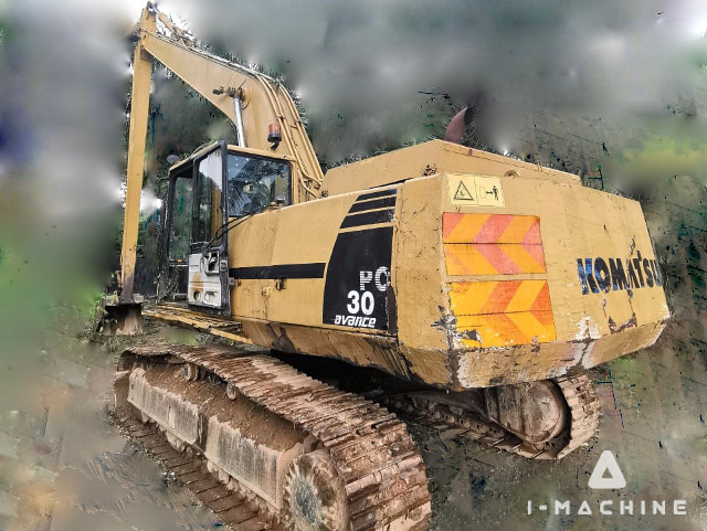 KOMATSU PC300-5