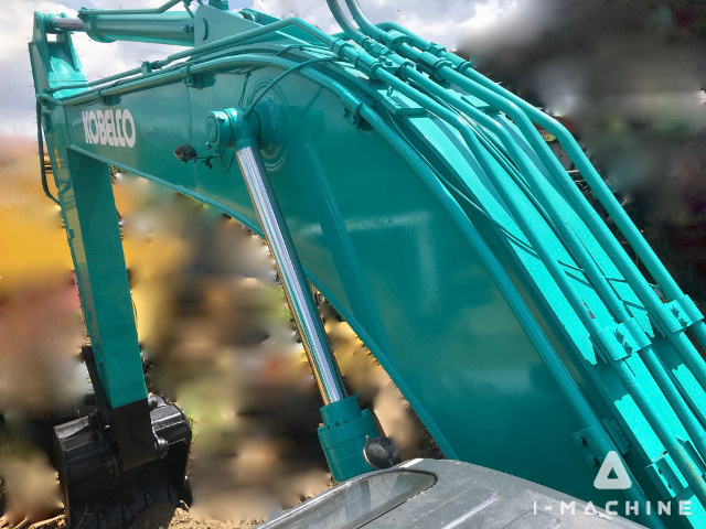 KOBELCO SK200-8