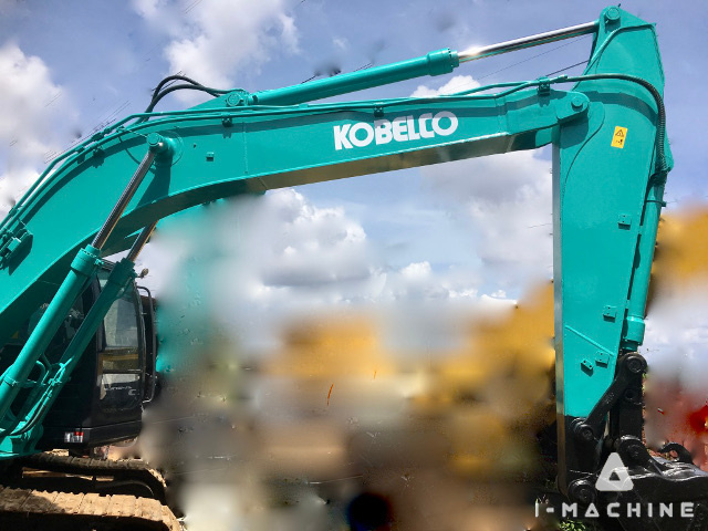 KOBELCO SK200-8