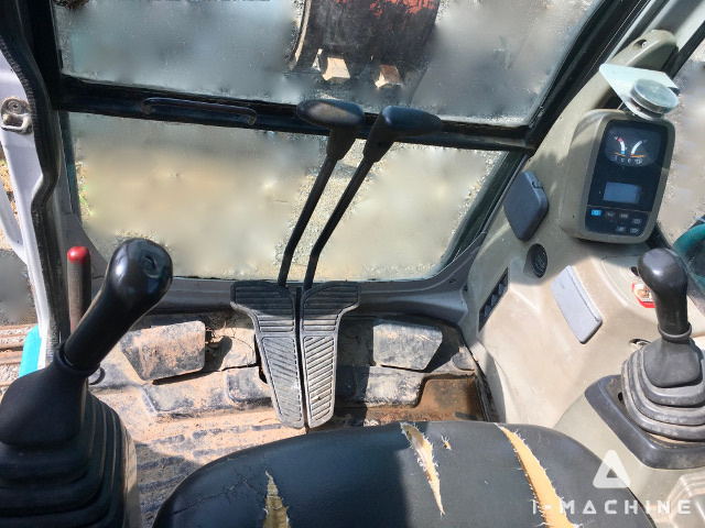 KOBELCO SK135SR