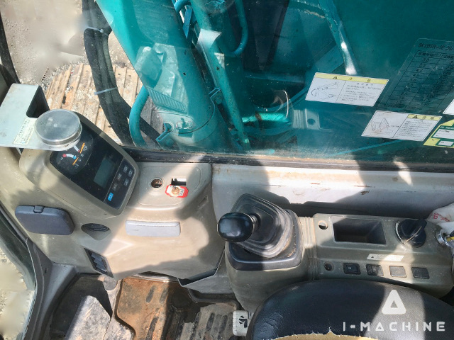 KOBELCO SK135SR