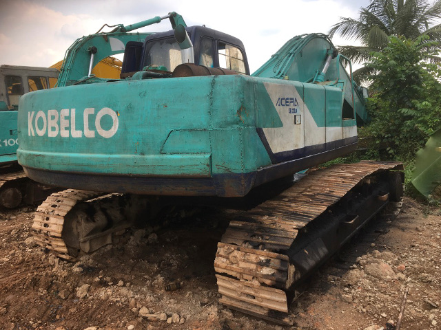 KOBELCO SK220-3