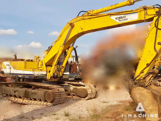 KOBELCO SK220-3