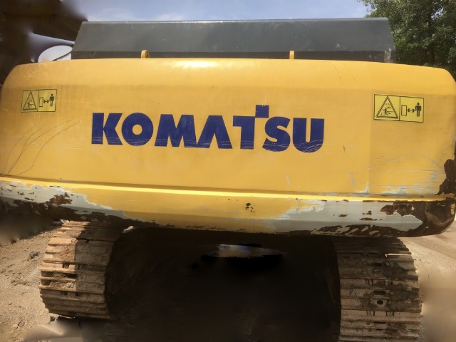 KOMATSU PC300-7