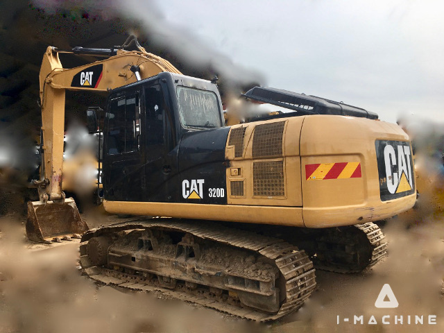 CATERPILLAR 320D