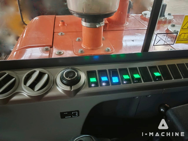 DOOSAN DX60E-9C