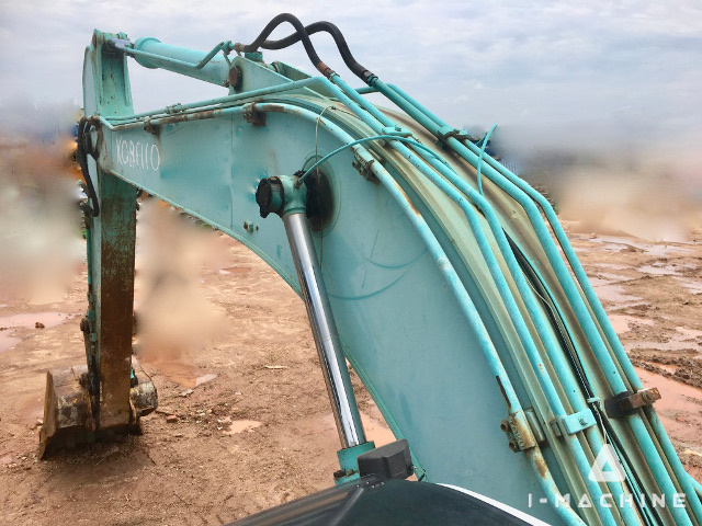 KOBELCO SK200-6