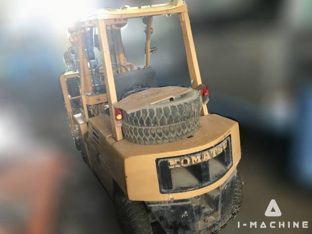 KOMATSU FD20-7