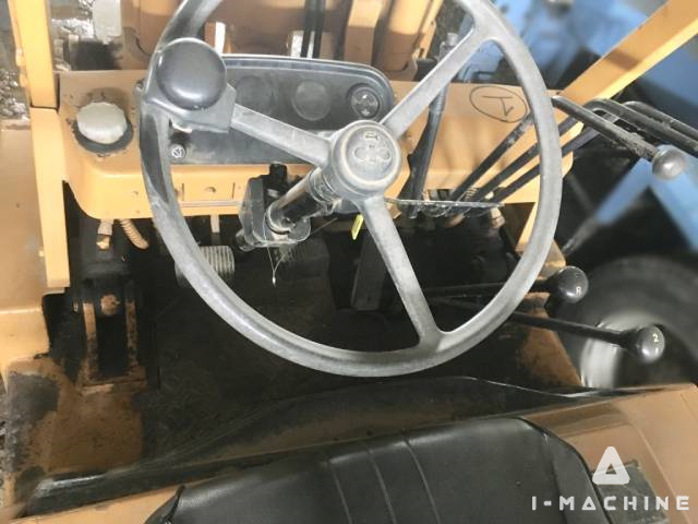 KOMATSU FD20-7