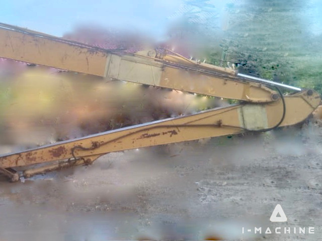KOMATSU PC100L-3