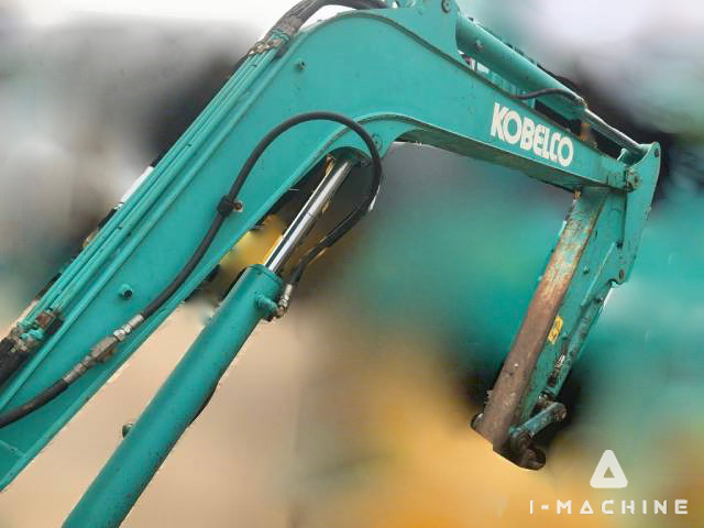 KOBELCO SK60-8