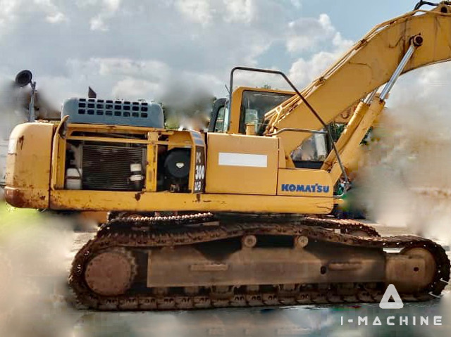 KOMATSU PC300LC-8