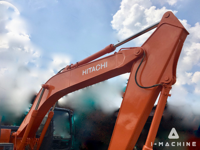 HITACHI EX200-5