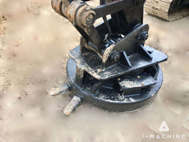 HITACHI EX200-5