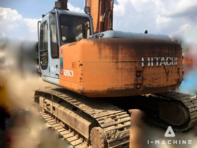 HITACHI EX225USR