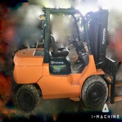 Forklifts TOYOTA 02-7FD40 Diesel Forklift MALAYSIA, JOHOR