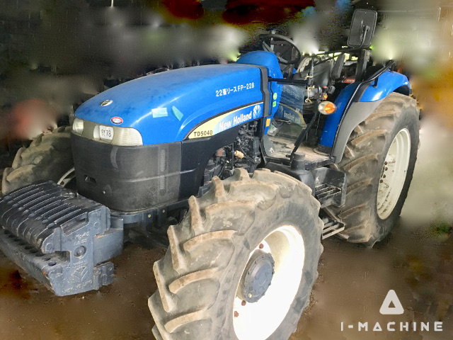 NEW HOLLAND TD5040