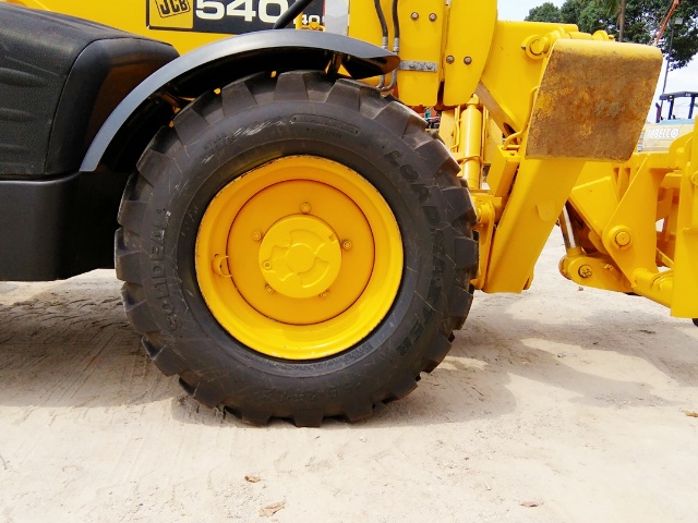 JCB 540-140