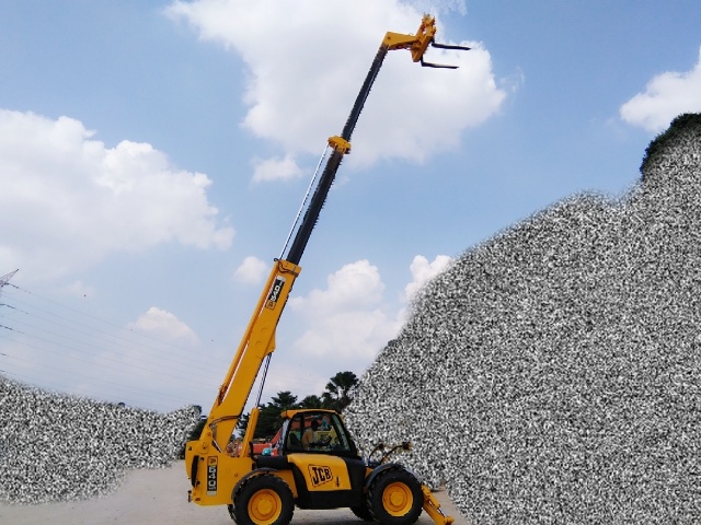 JCB 540-140