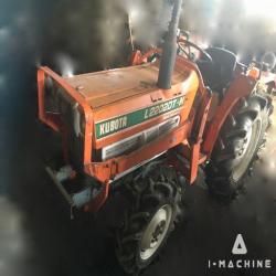 Agriculture Machines KUBOTA L2202DT-M Farm Tractor MALAYSIA, JOHOR