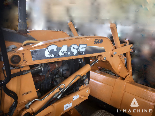 CASE 580 N