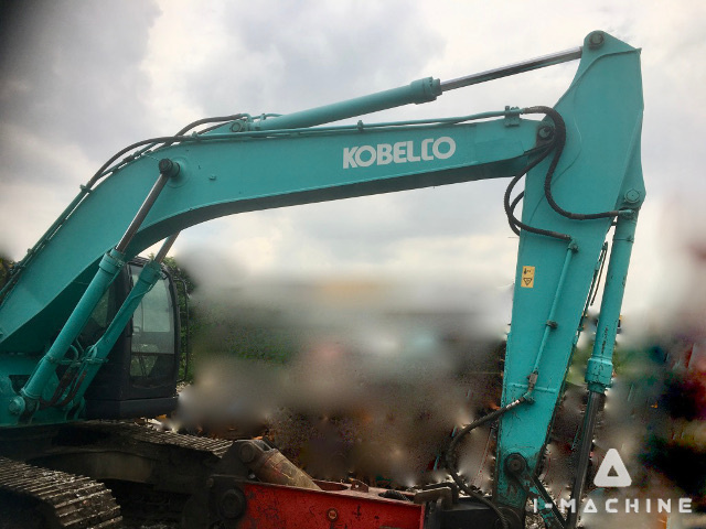 KOBELCO SK210LC-8