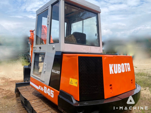 KUBOTA KH045
