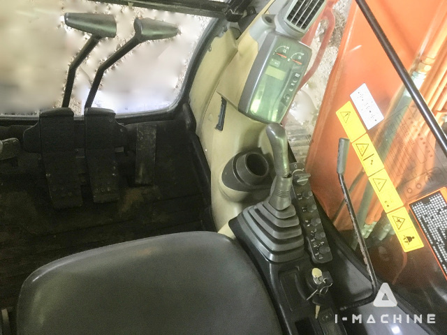 HITACHI ZX60-1