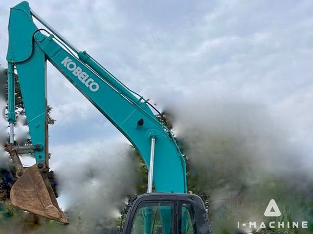 KOBELCO SK200-8