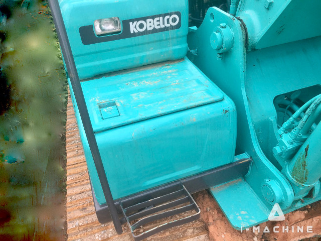 KOBELCO SK200-8