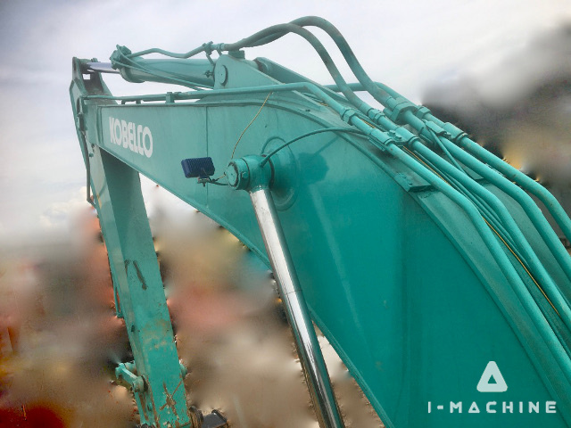 KOBELCO SK200-8