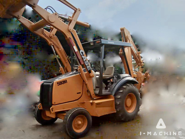 CASE 580 M1