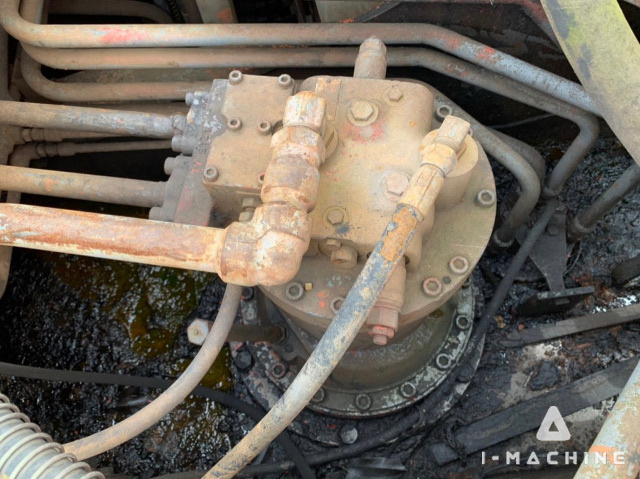 HITACHI UH055-7