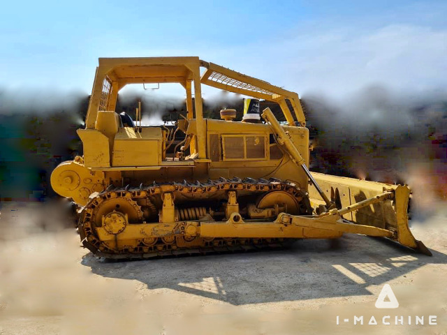 CATERPILLAR D6D