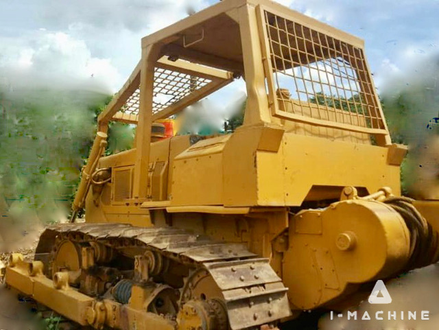 CATERPILLAR D6D