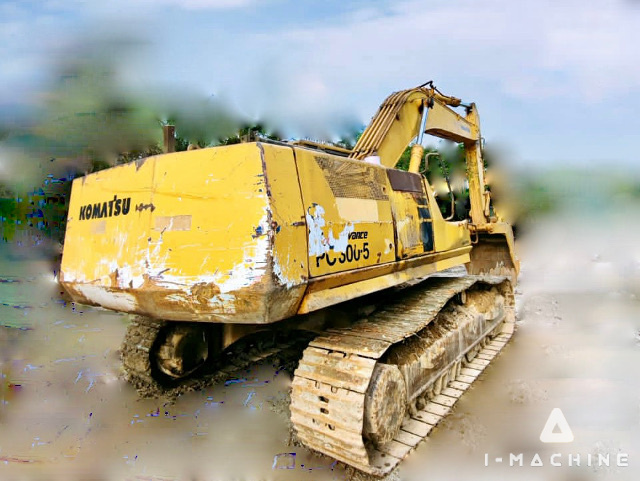 KOMATSU PC300-5