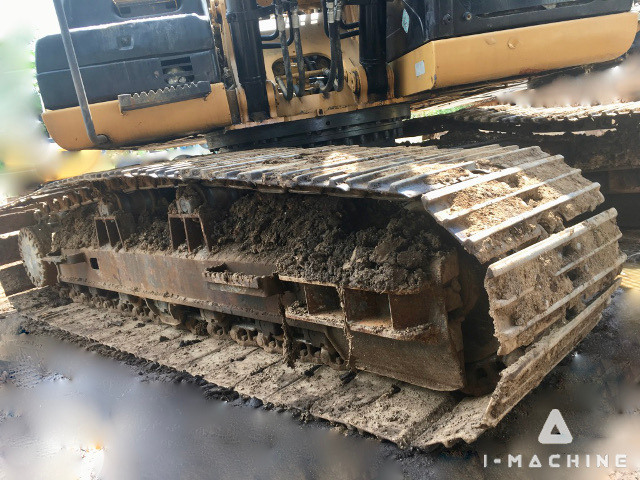 CATERPILLAR 320D