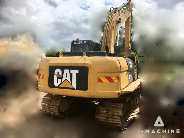 CATERPILLAR 320D